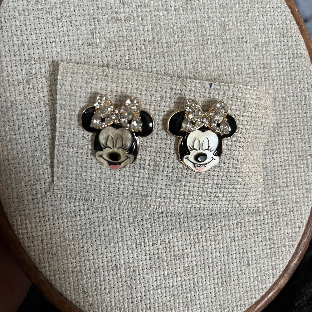 BaubleBar - Minnie Mouse earrings